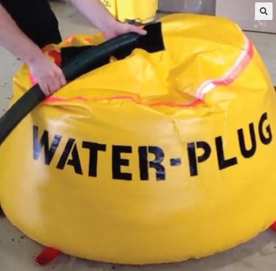 Absorbent Specialty Products QUICK DAM WATER PLUG 26.5" X 48" – QDWGWP
