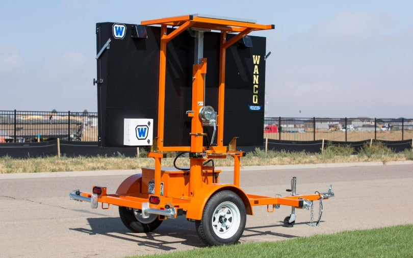 Wanco Inc Mini 3 Line Message Sign Hydraulic Lift – WVT3(A)